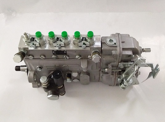 Deutz TD226B-6 engine fuel injection pump