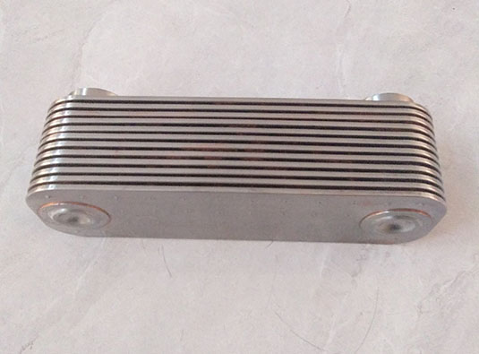 Deutz BF4M1013 engine oil cooler