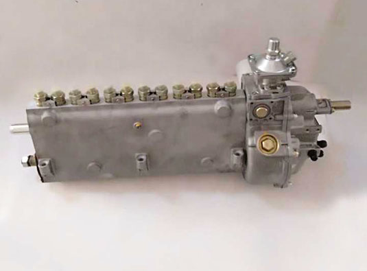 Deutz BF12L413FW engine fuel injection pump