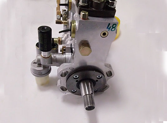 Deutz BF4L914 engine fuel injection pump