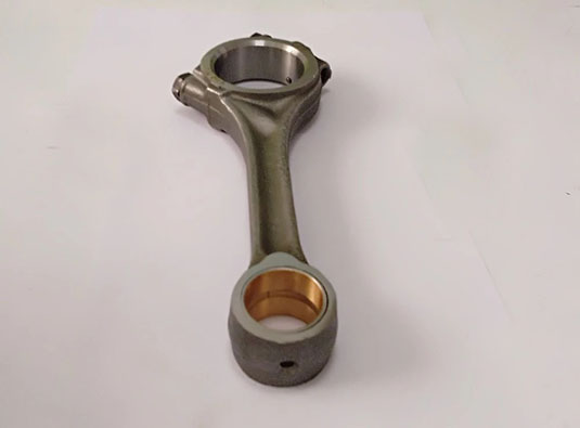 Deutz FL912 engine connecting rod