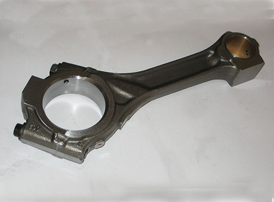 Deutz FL913 engine connecting rod