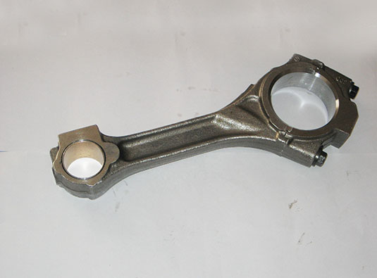 Deutz FL913 engine connecting rod