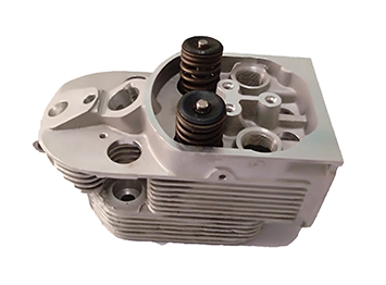 Deutz FL913 engine cylinder head