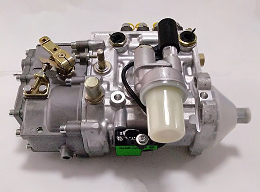 Deutz D914L04 engine fuel injection pump
