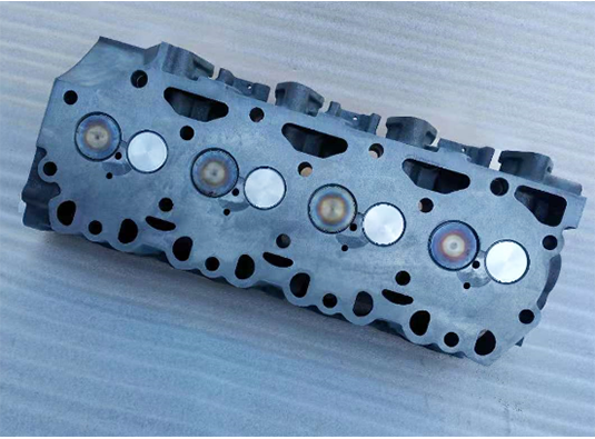 Deutz TCD2013L04 2V engine cylinder head assembly