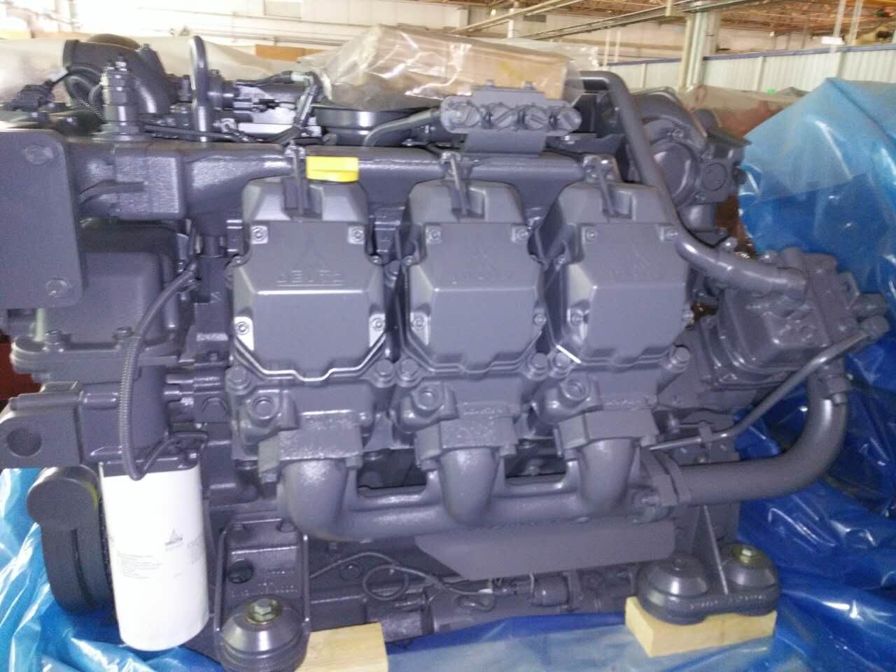 Deutz water cooled diesel engine TCD2015V06 360kw 2100rpm for construction machine